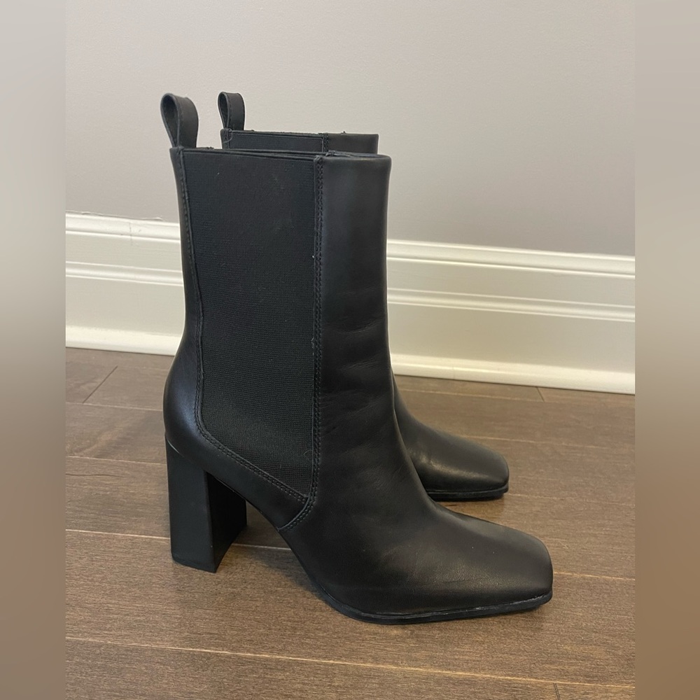 ZARA | Booties - Picture 2 of 3